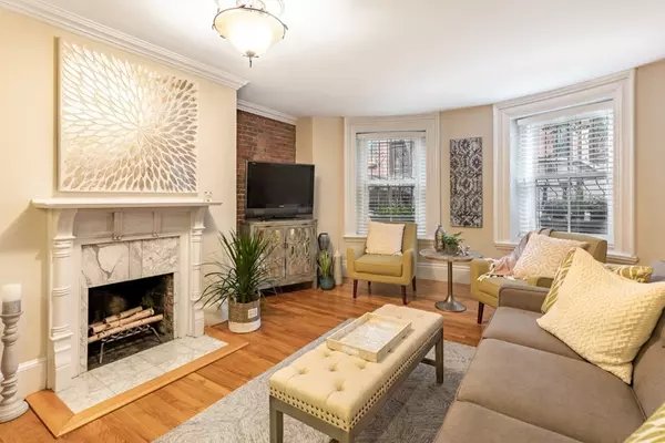 Boston, MA 02118,94 Waltham Street #2