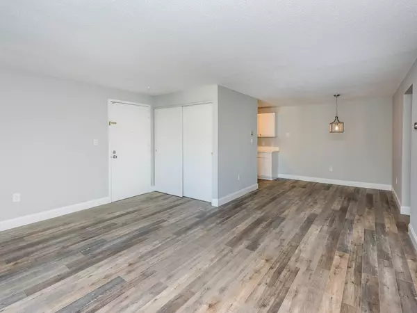 11 Post Oak Lane #11, Natick, MA 01760