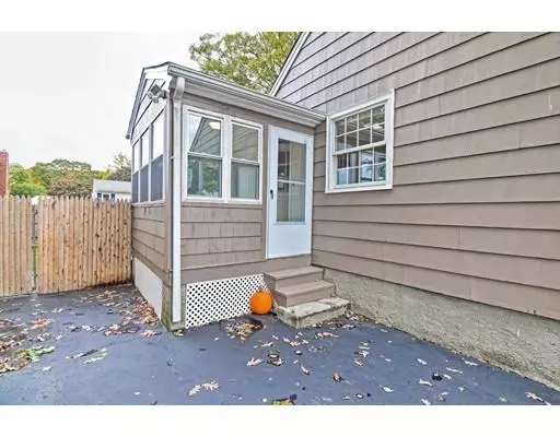 East Providence, RI 02915,134 Circuit Dr