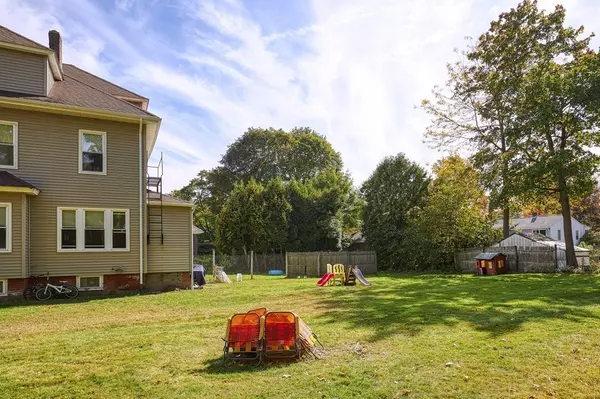 North Attleboro, MA 02760,52-54 Colburn Street