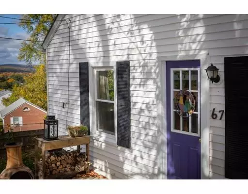 Auburn, MA 01501,67 Hampton St