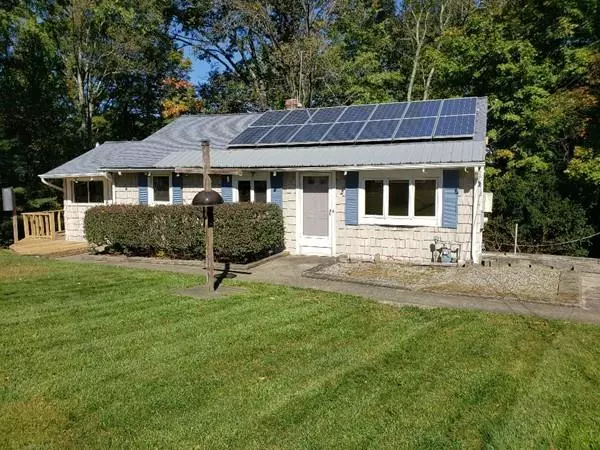 Millbury, MA 01527,18 Sullivan Pl