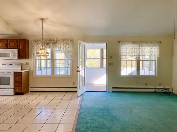 Northborough, MA 01532,6 Fisk Drive #6