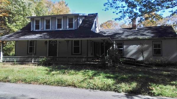 163 W Sturbridge Rd, East Brookfield, MA 01515