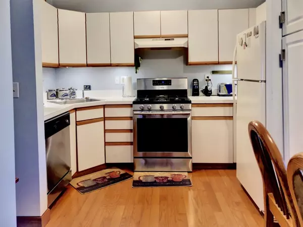 Agawam, MA 01001,91 Dogwood Lane #91