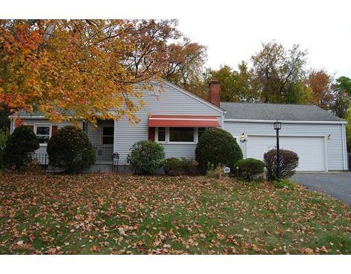 50 Scarsdale Rd, Springfield, MA 01129