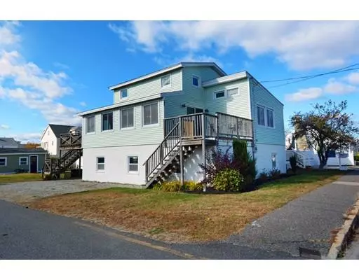 411 North End Blvd, Salisbury, MA 01952