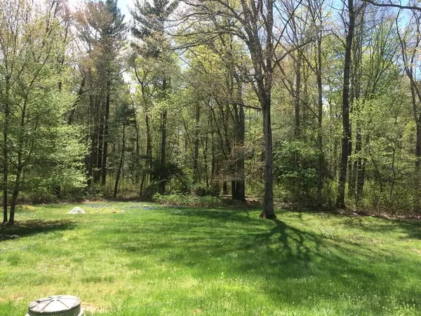 Acushnet, MA 02745,8 Nestle's Lane