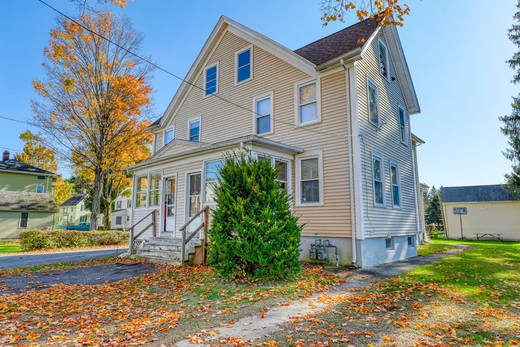 Westfield, MA 01085,62-64 Jefferson St