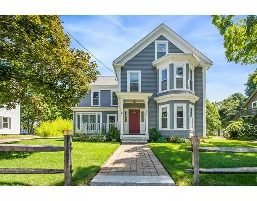 322 Commonwealth Ave, Concord, MA 01742