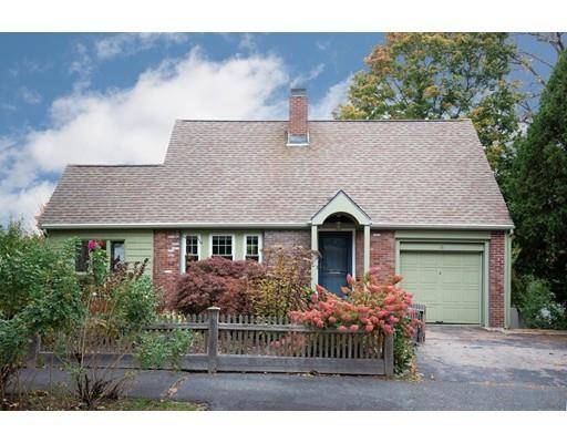 16 Roundwood Rd, Newton, MA 02464