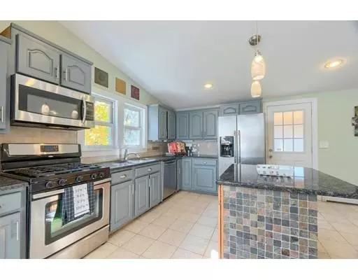 Ayer, MA 01432,176 W Main St