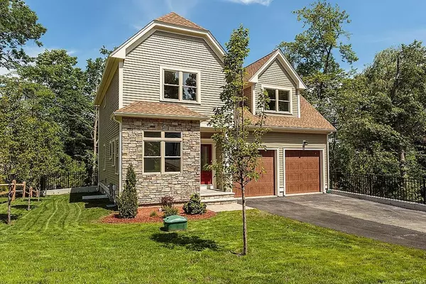 7 Pheasantwood Drive, Wakefield, MA 01880