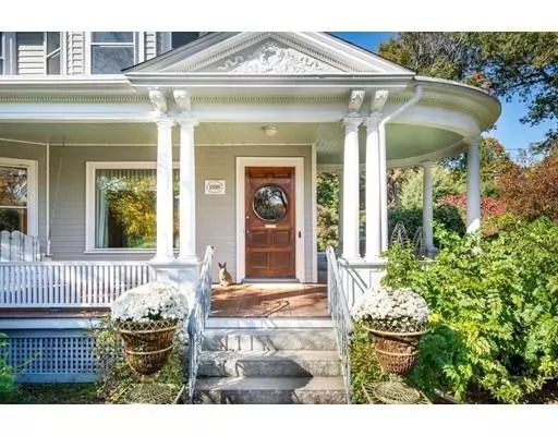 Wellesley, MA 02481,85 Washington St