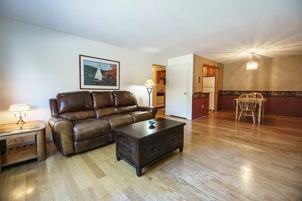 Andover, MA 01810,B5 Colonial Dr #6