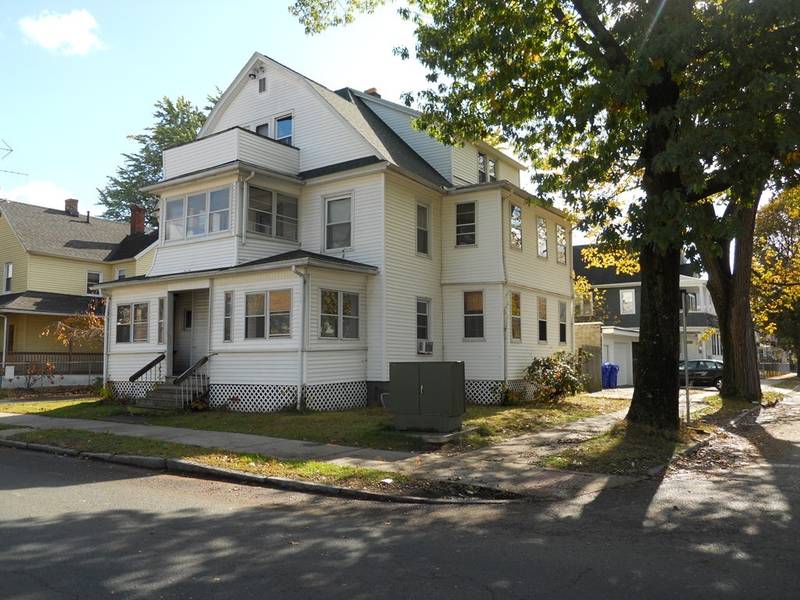 313 Orange St, Springfield, MA 01108