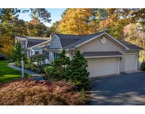 Mattapoisett, MA 02739,20 Holly Ln