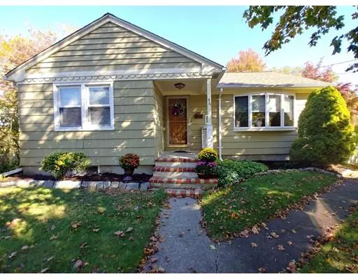 Somerset, MA 02726,46 Dias Terrace