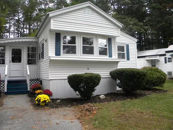 Halifax, MA 02338,14 Maplewood Drive