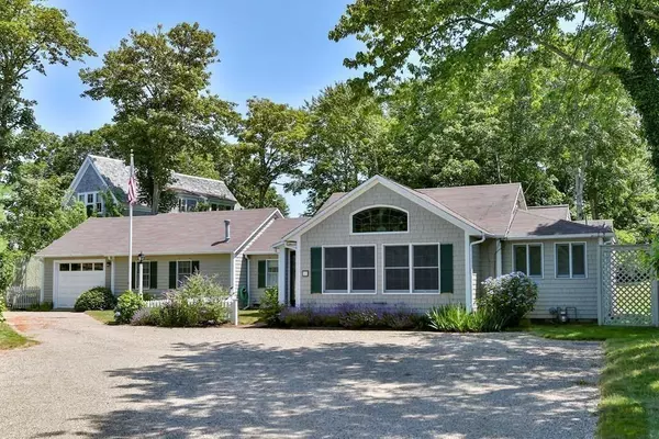 Chatham, MA 02633,27 Shattuck Pl