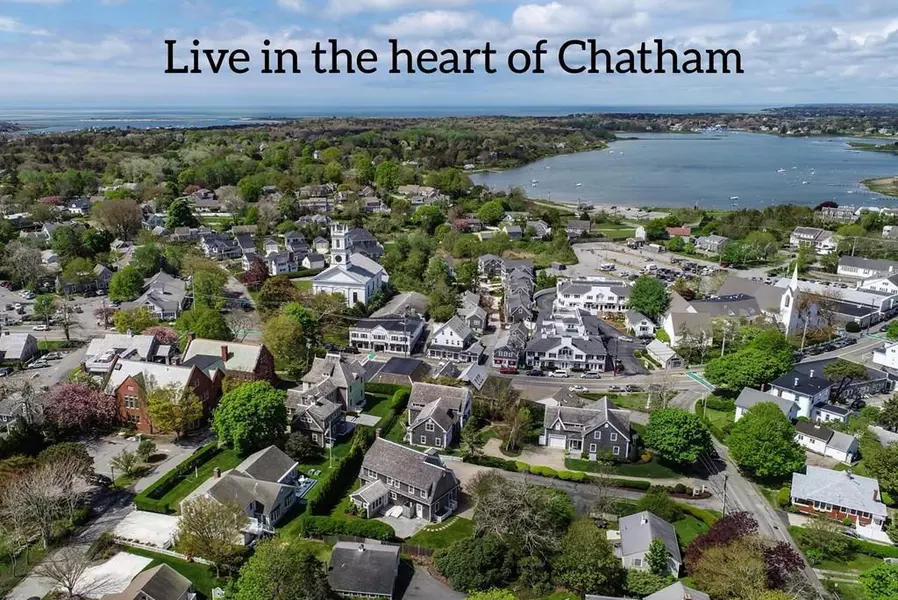 27 Shattuck Pl, Chatham, MA 02633