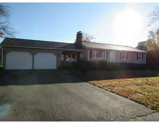 Agawam, MA 01001,99 Pineview Cir