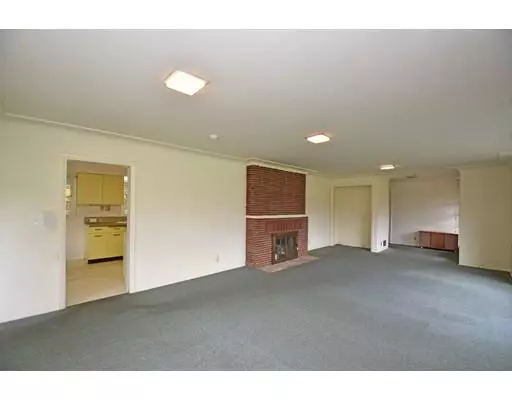 Westminster, MA 01473,130 Davis Rd