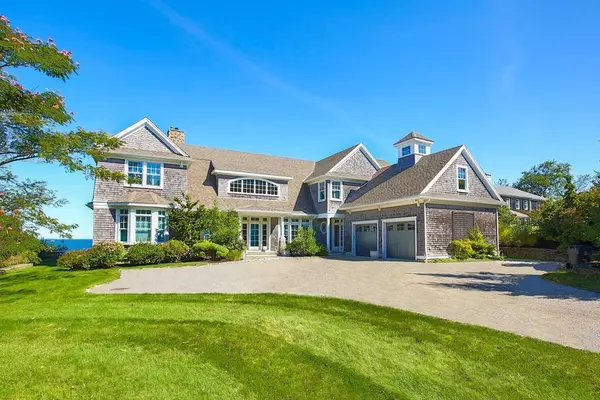 216 Warren Ave, Plymouth, MA 02360