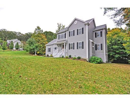 59 Ridge Road, Wrentham, MA 02093