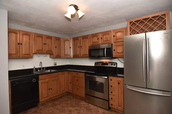 176 Maple Ave #3-21, Rutland, MA 01543