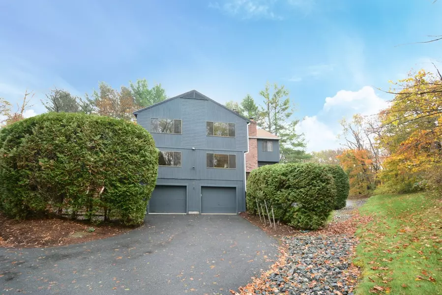 8 Treetop Park #8, Westborough, MA 01581