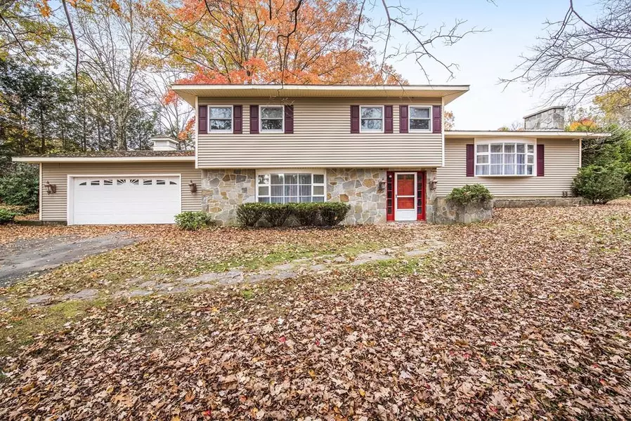 58 Old Gilbertville Rd, Ware, MA 01082