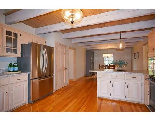 Northborough, MA 01532,7 Harris Ave