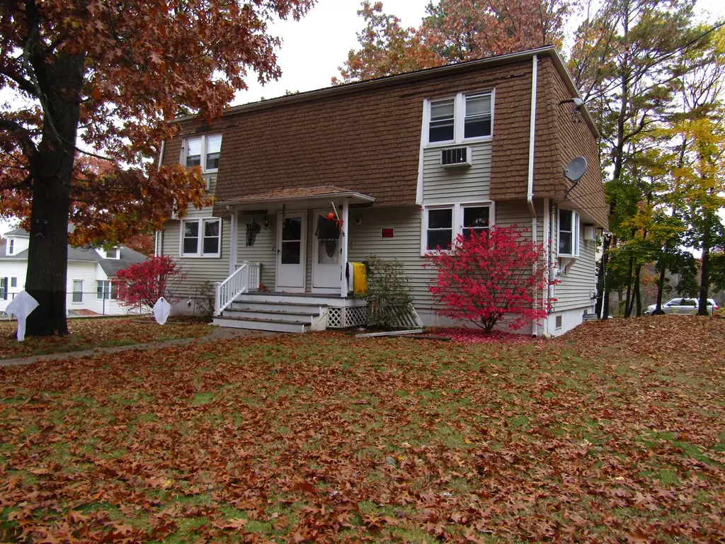 Blackstone, MA 01504,4-6 Paul Dr