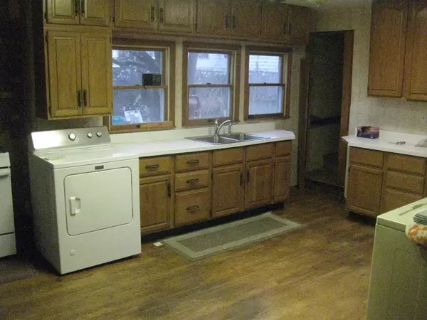 Abington, MA 02351,590 Washington Street