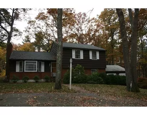 Westwood, MA 02090,604 Dover Road