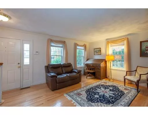 Westford, MA 01886,3 Humiston Circle