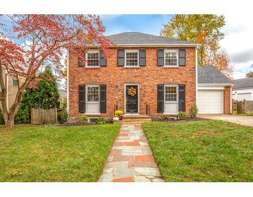 10 Cape Cod Ln, Milton, MA 02186