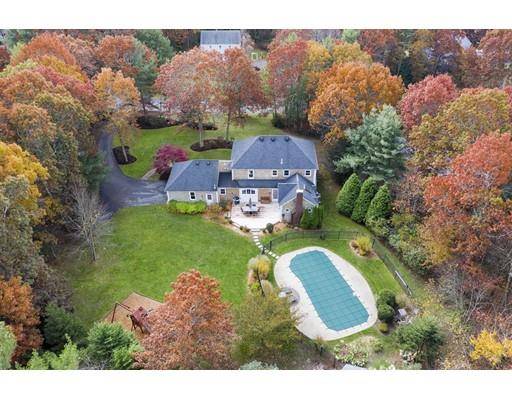 21 Hunt Farm Dr, Duxbury, MA 02332