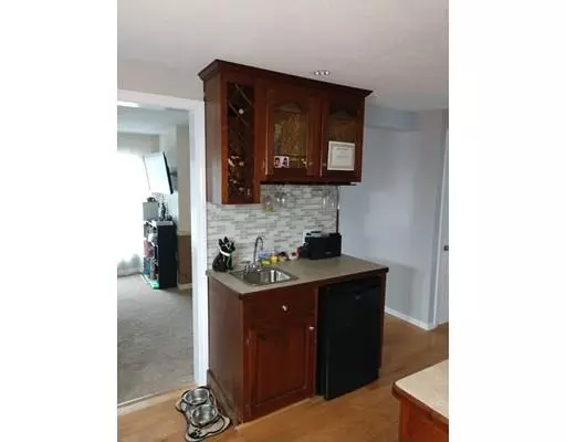 Agawam, MA 01001,23 Mardale Ave