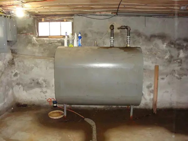 Southbridge, MA 01550,37 Morris St