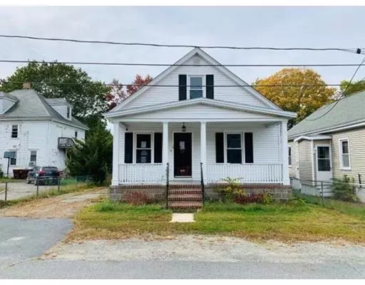 10 Saucier St, Acushnet, MA 02743