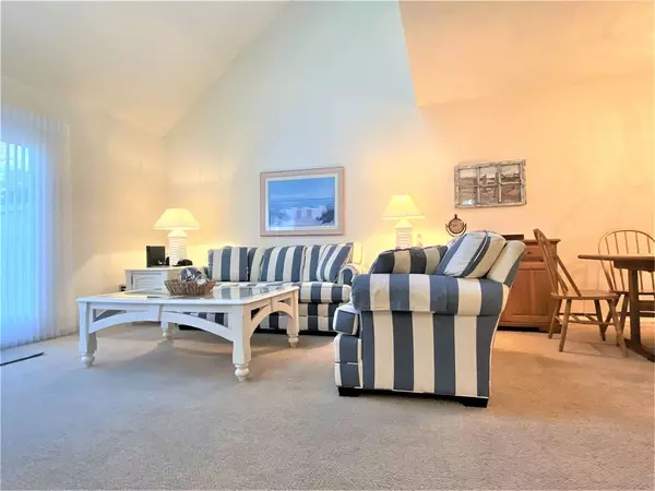 Brewster, MA 02631,12 Trevor Ln #37