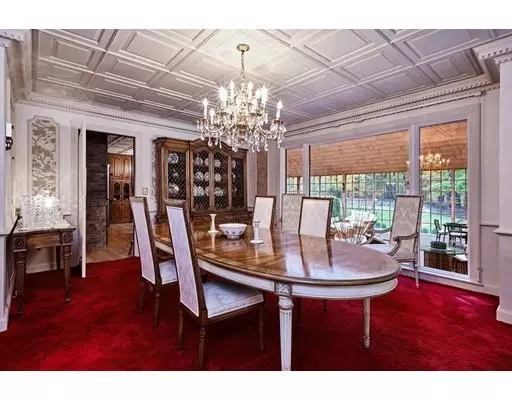 Weston, MA 02493,55 Scotch Pine Road