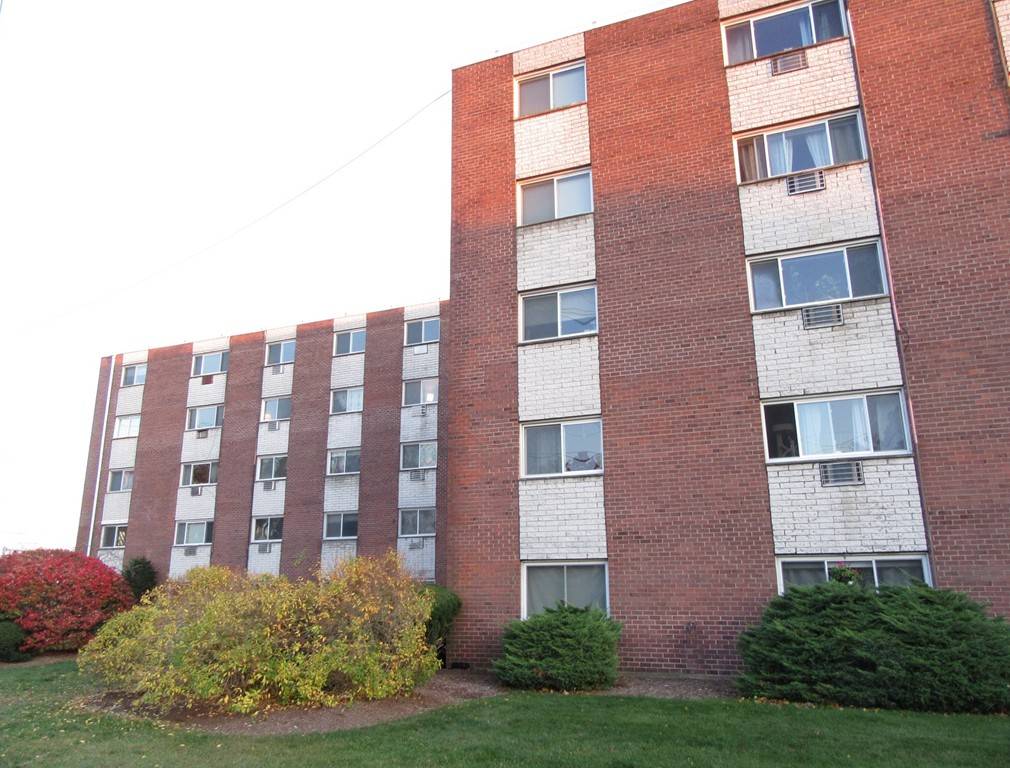 215 Winter St #4G, Weymouth, MA 02188