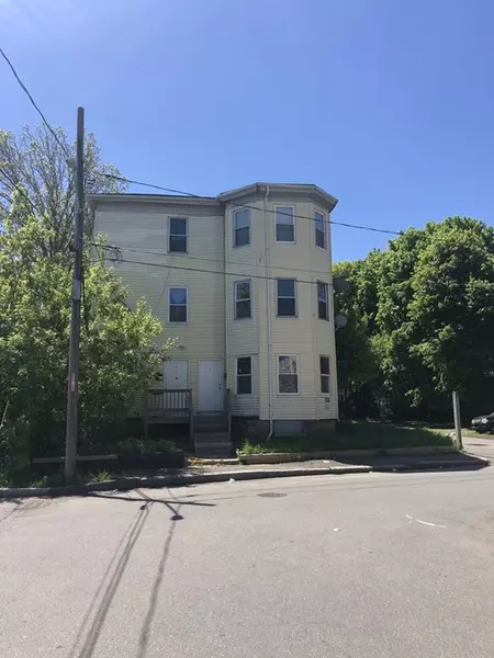 26 Glenwood Sq, Brockton, MA 02301