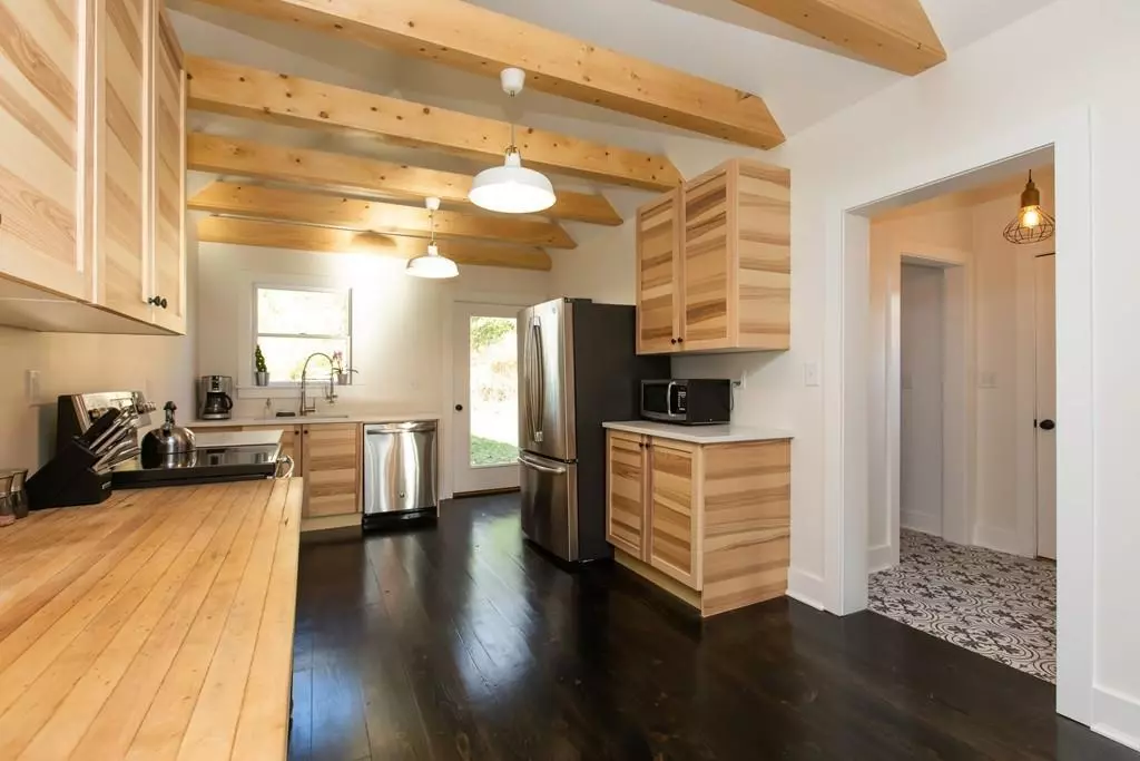 Scituate, MA 02066,21 Summer St