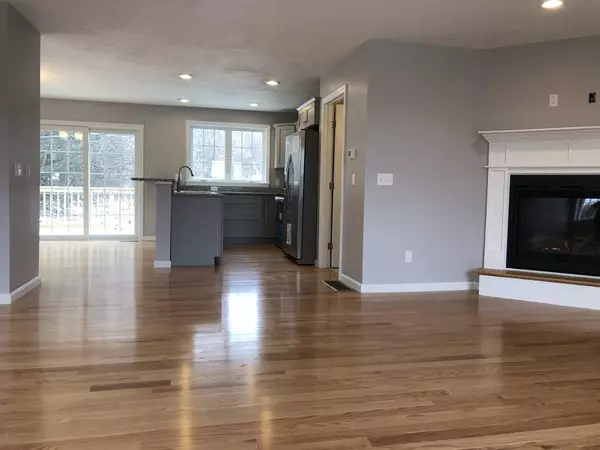 West Boylston, MA 01583,239 Woodland Street #1