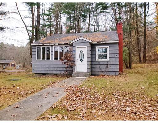 44 Overlook Rd, Holland, MA 01521