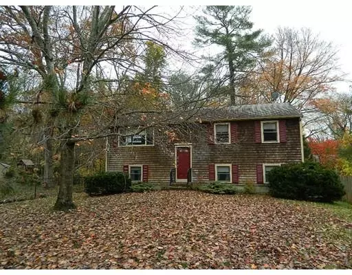 307 Woodbine Ave, Hanson, MA 02341